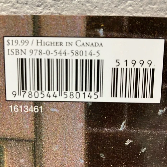 The Polar Express Hardcover Book with keepsake ornament (nwt) - Picture 5 of 5